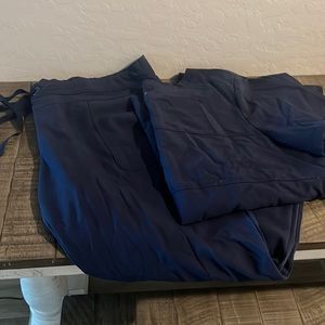 Navy blue scrubs. Greys anatomy. Bottom size 2x and top 2x